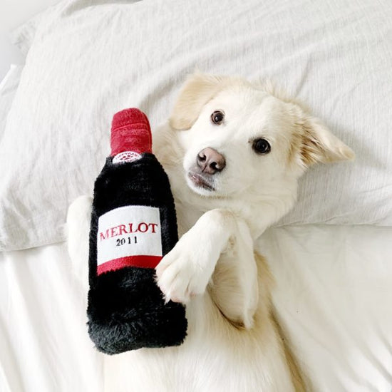Zippy Paws Happy Hour Crusherz Bottle Dog Toy - Merlot